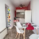 別荘 Family House In Lakones パレオカストリッツア