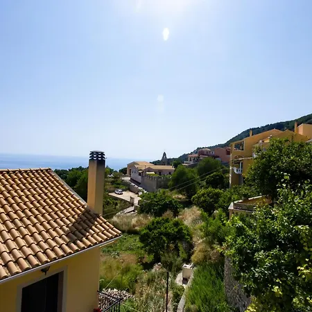 Family House In Lakones Feriehus Paleokastritsa