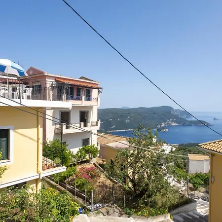 Dom wakacyjny Family House In Lakones Paleokastritsa