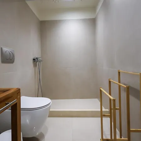 Family House In Lakones Ferienhaus *