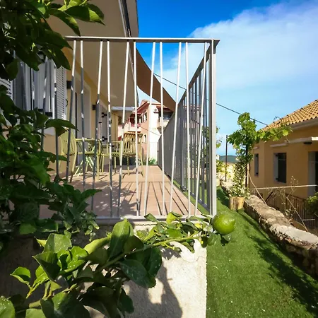 Feriehus Family House In Lakones