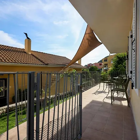 Family House In Lakones