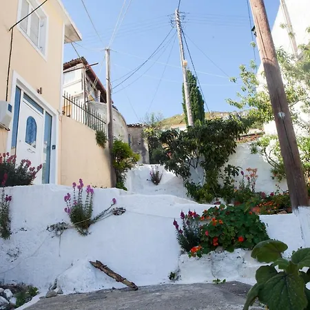 Family House In Lakones Holiday home Paleokastritsa