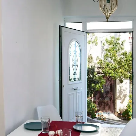 Family House In Lakones Σπίτι διακοπών Παλαιοκαστρίτσα
